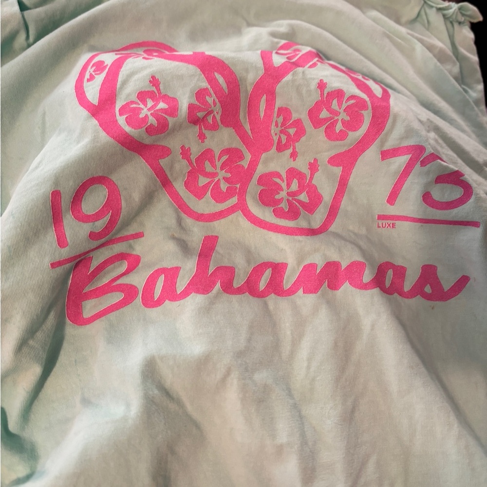 Bahamas tshirt  - Pink & Green medium